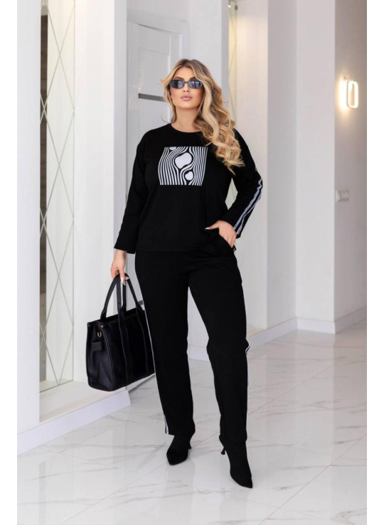 Чорний костюм магічний квадрат Чорний костюм магічний квадрат