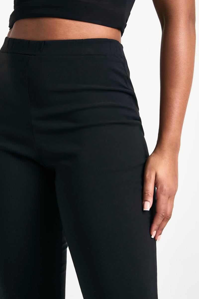 Розтягнути високі талії спалаховані штани