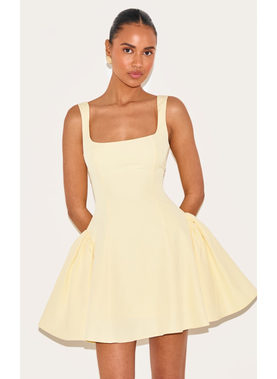 Сукня з перемикання квадратної шиї з лимоном Сукня з перемикання квадратної шиї з лимоном