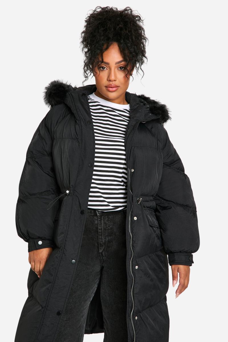 Плюс парка зі штучним хутром і капюшоном