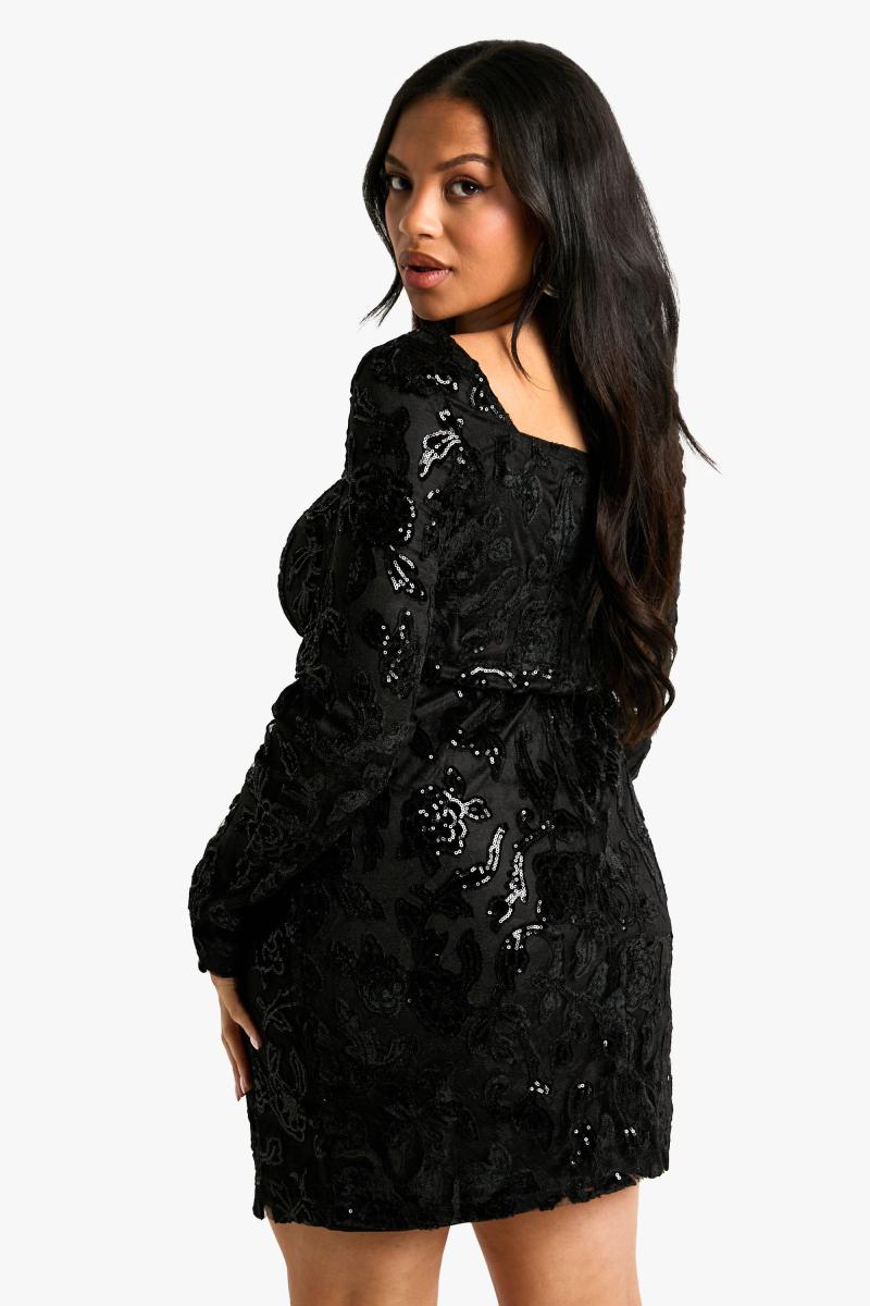 Облягаюча сукня Plus Demask з квадратним вирізом