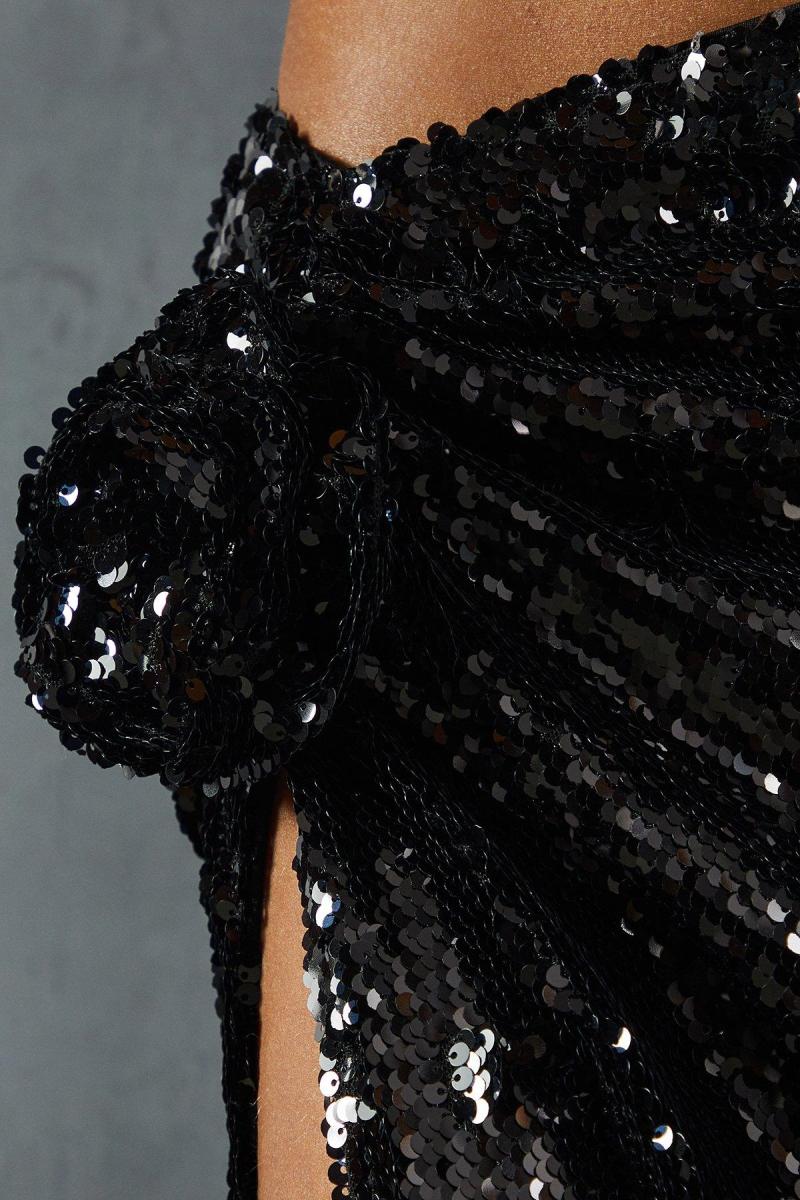 Спідниця для спідниці та вузла