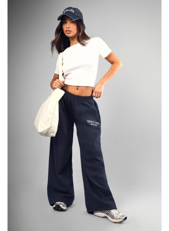 Бігун Petite Dsgn Studio Applique Straight Leg Jogger