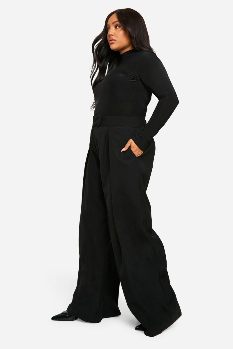 Плюс широкі брюки зі складками