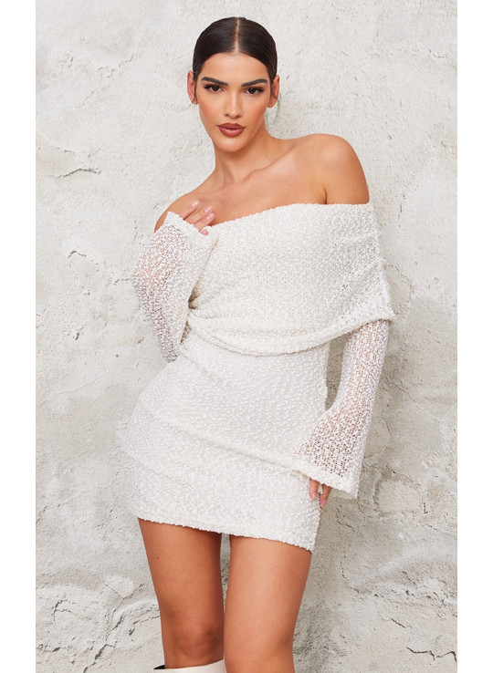 Кремовий текстурований Bardot спалахує міні -плаття з довгими рукавами Кремовий текстурований Bardot спалахує міні -плаття з довгими рукавами