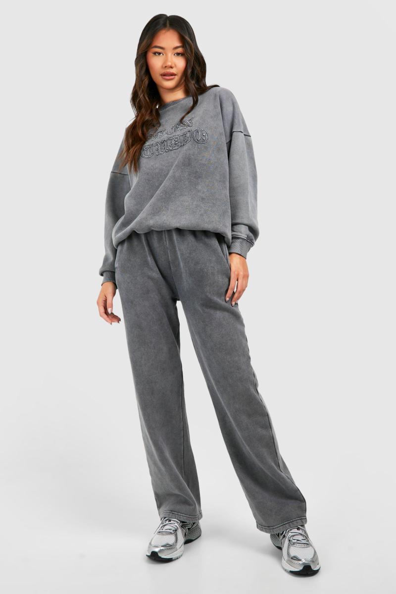 Dsgn Studio Self Fabric Applique Washed Straight Leg Jogger