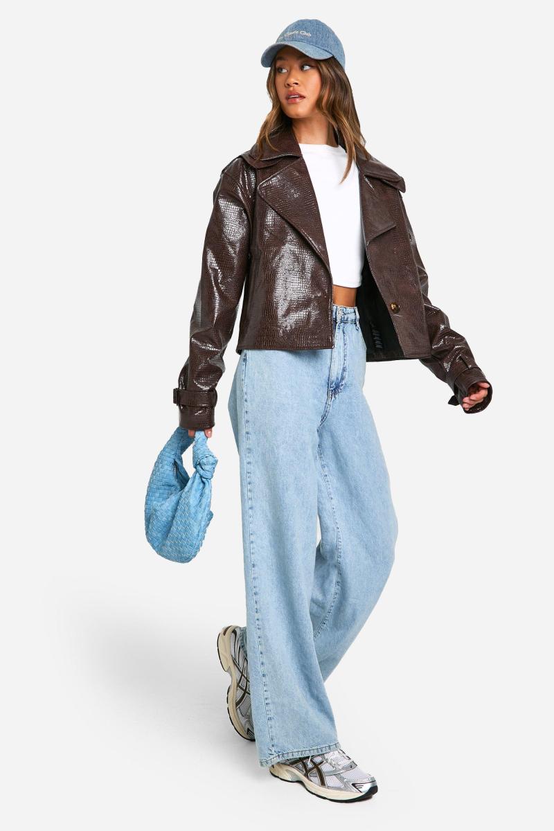 Високий крок з штучної шкіри