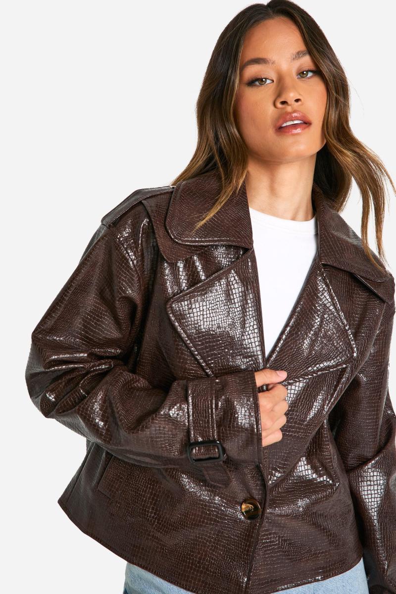 Високий крок з штучної шкіри