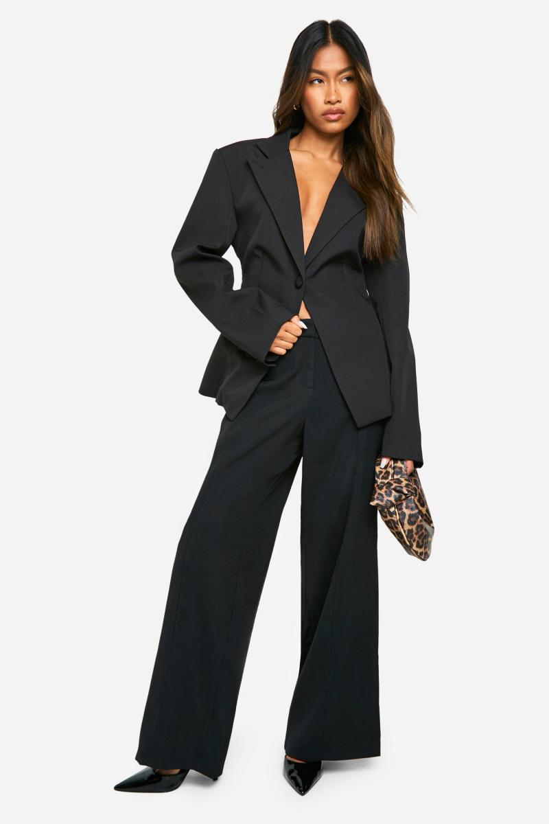 Блейзер преміум-класу Contour із глибоким спереду