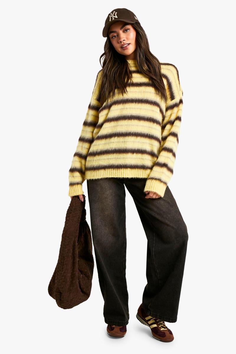 Надм’який трикотажний джемпер у потрійну смужку великого розміру