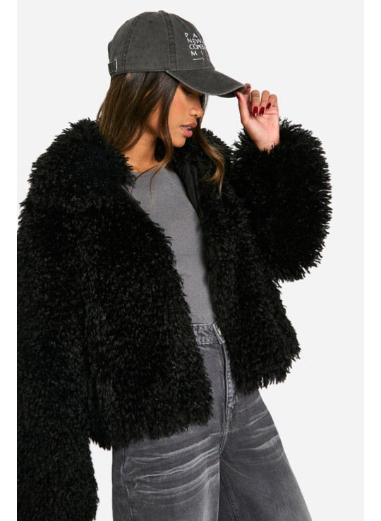 Кошлата шуба зі штучного хутра Кошлата шуба зі штучного хутра